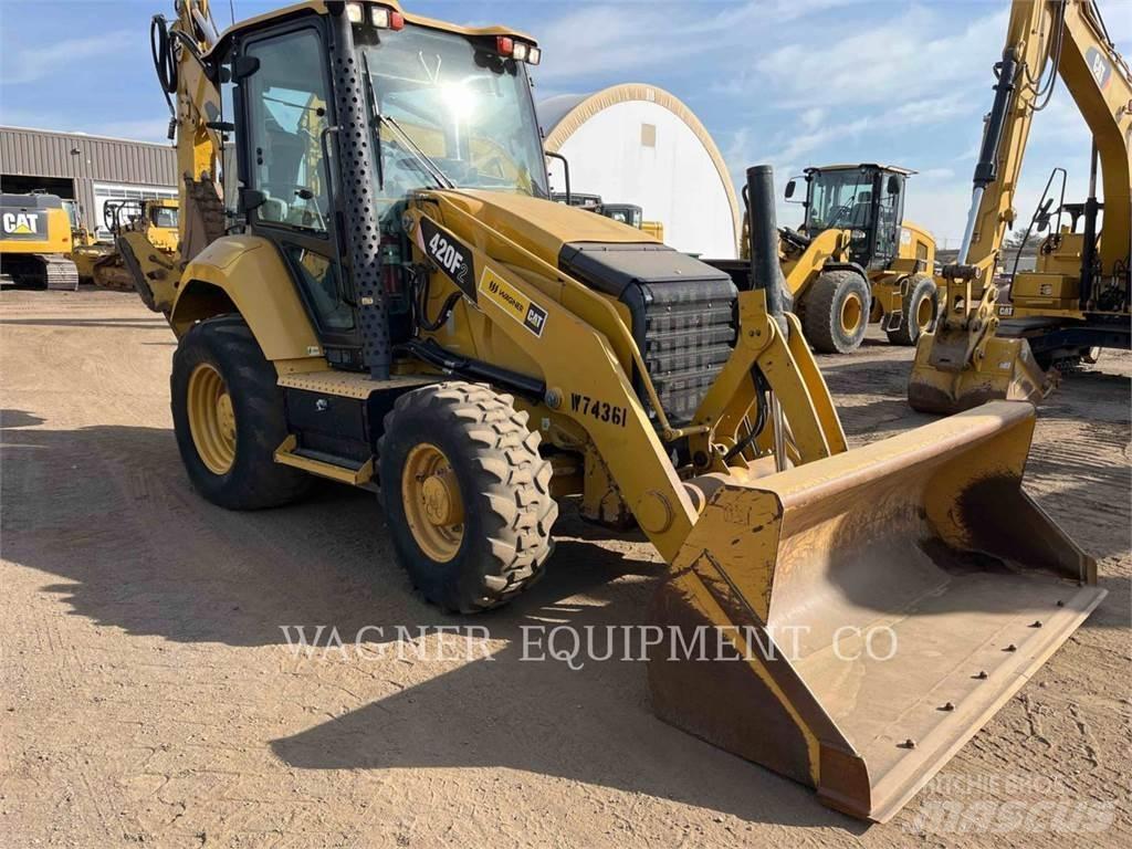 CAT 420F2 4WDE Kazıcı yükleyiciler - beko loder