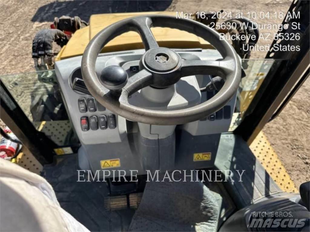 CAT 420F24EOIP Kazıcı yükleyiciler - beko loder