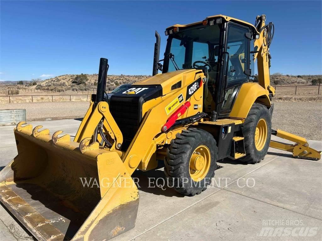 CAT 420F2ST Kazıcı yükleyiciler - beko loder