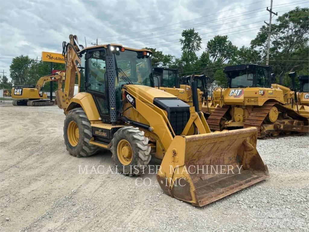 CAT 420F2ST Kazıcı yükleyiciler - beko loder