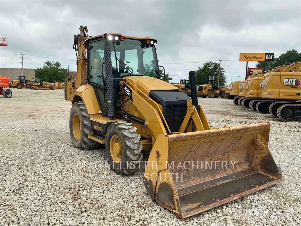 CAT 420F2ST Kazıcı yükleyiciler - beko loder