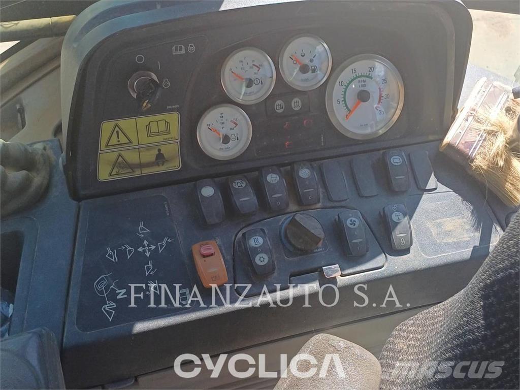 CAT 432F Kazıcı yükleyiciler - beko loder