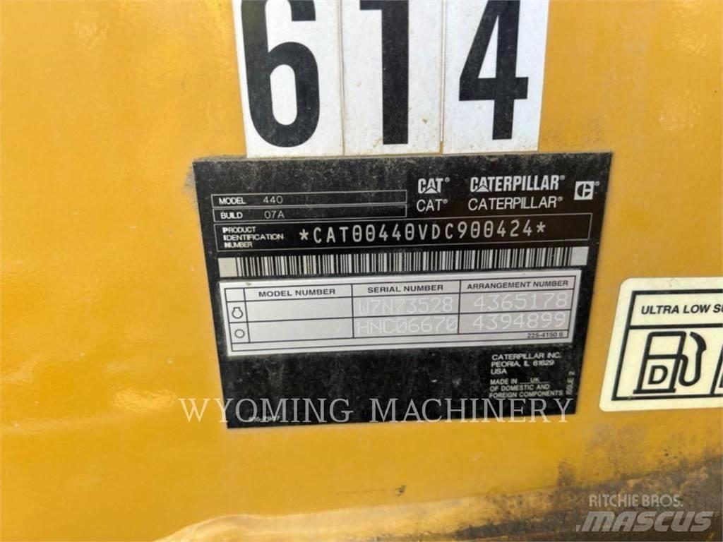 CAT 440 Kazıcı yükleyiciler - beko loder