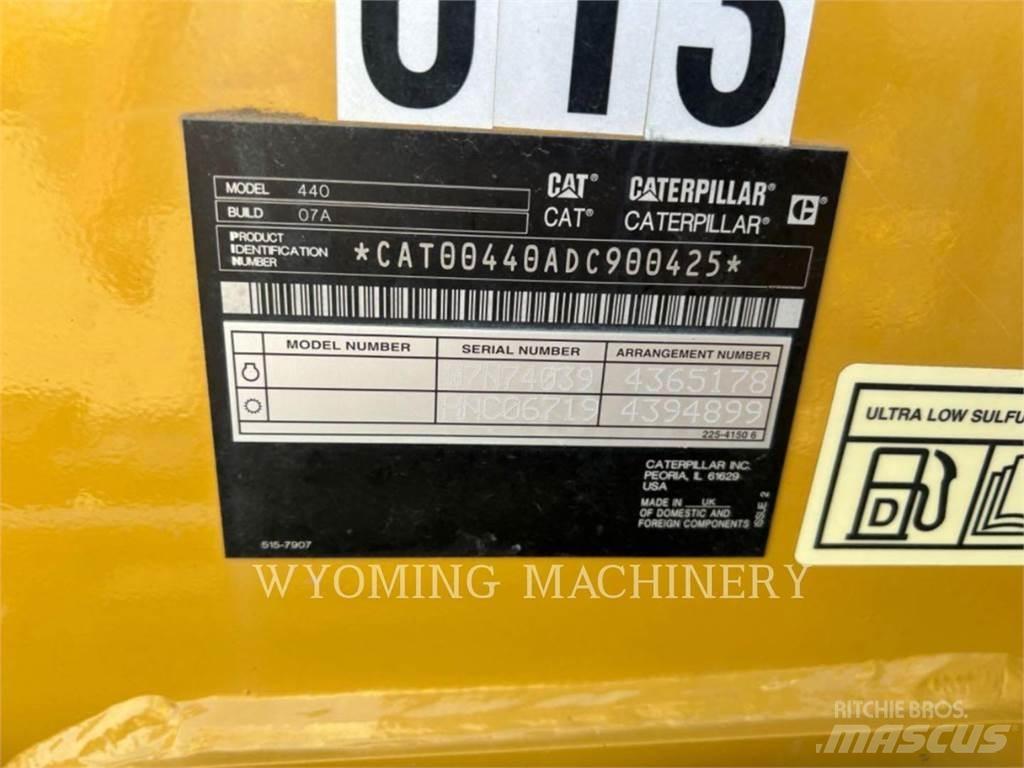 CAT 440 Kazıcı yükleyiciler - beko loder