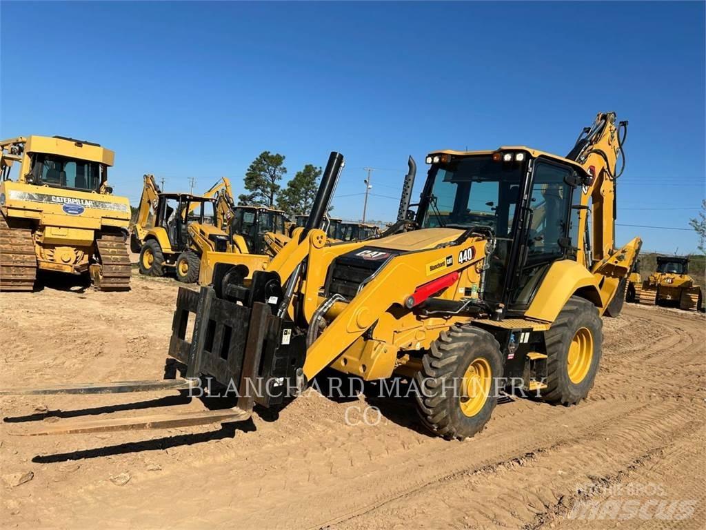 CAT 440 Kazıcı yükleyiciler - beko loder
