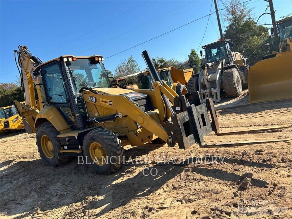 CAT 440 Kazıcı yükleyiciler - beko loder