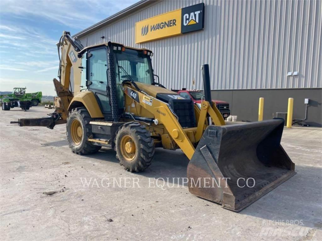 CAT 440 Kazıcı yükleyiciler - beko loder