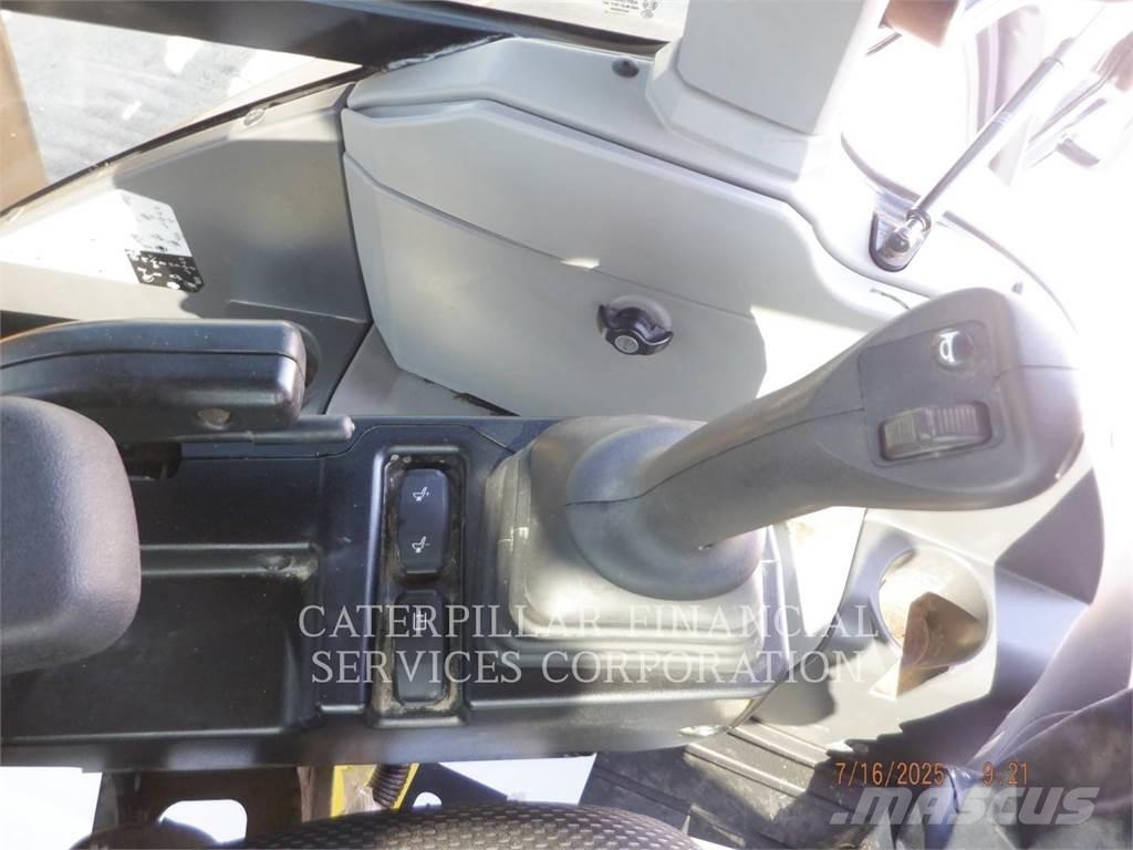 CAT 440-07 Kazıcı yükleyiciler - beko loder
