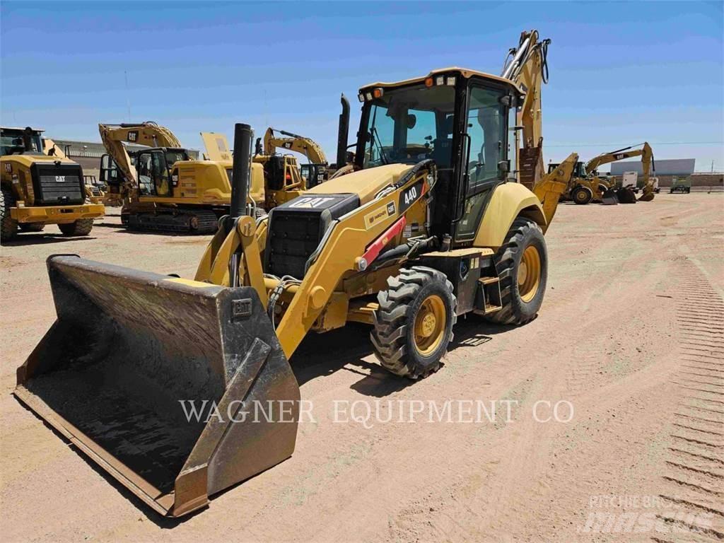 CAT 44007 Kazıcı yükleyiciler - beko loder