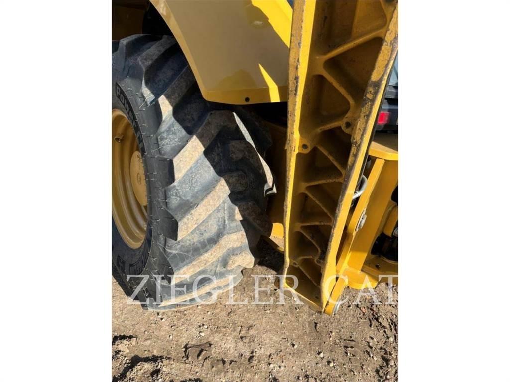 CAT 440IT Kazıcı yükleyiciler - beko loder