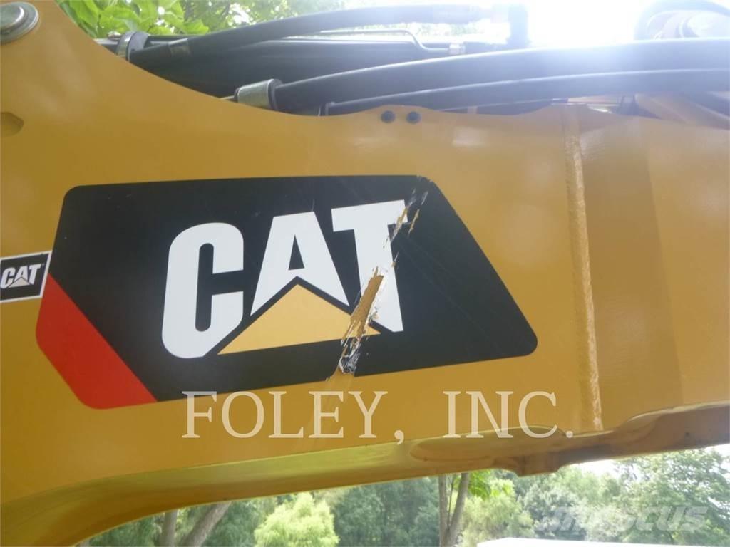CAT 450-07 Kazıcı yükleyiciler - beko loder