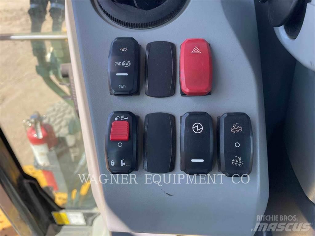 CAT 450 IT Kazıcı yükleyiciler - beko loder