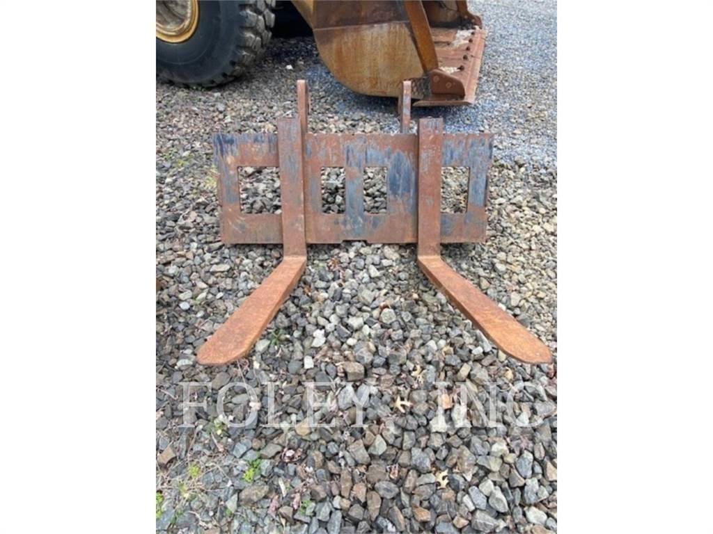 CAT 48 PALLET FORKS Çatallar