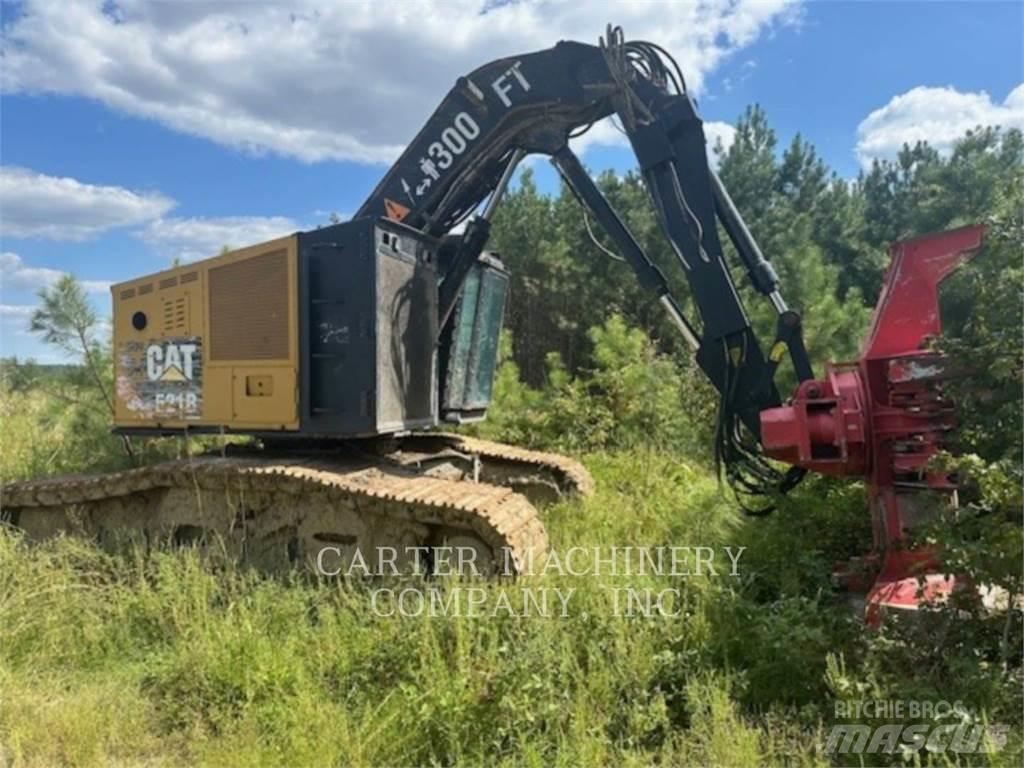 CAT 521B Ağaç kesici istifleyiciler
