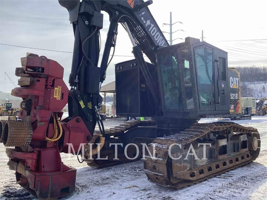 CAT 521B Ağaç kesici istifleyiciler