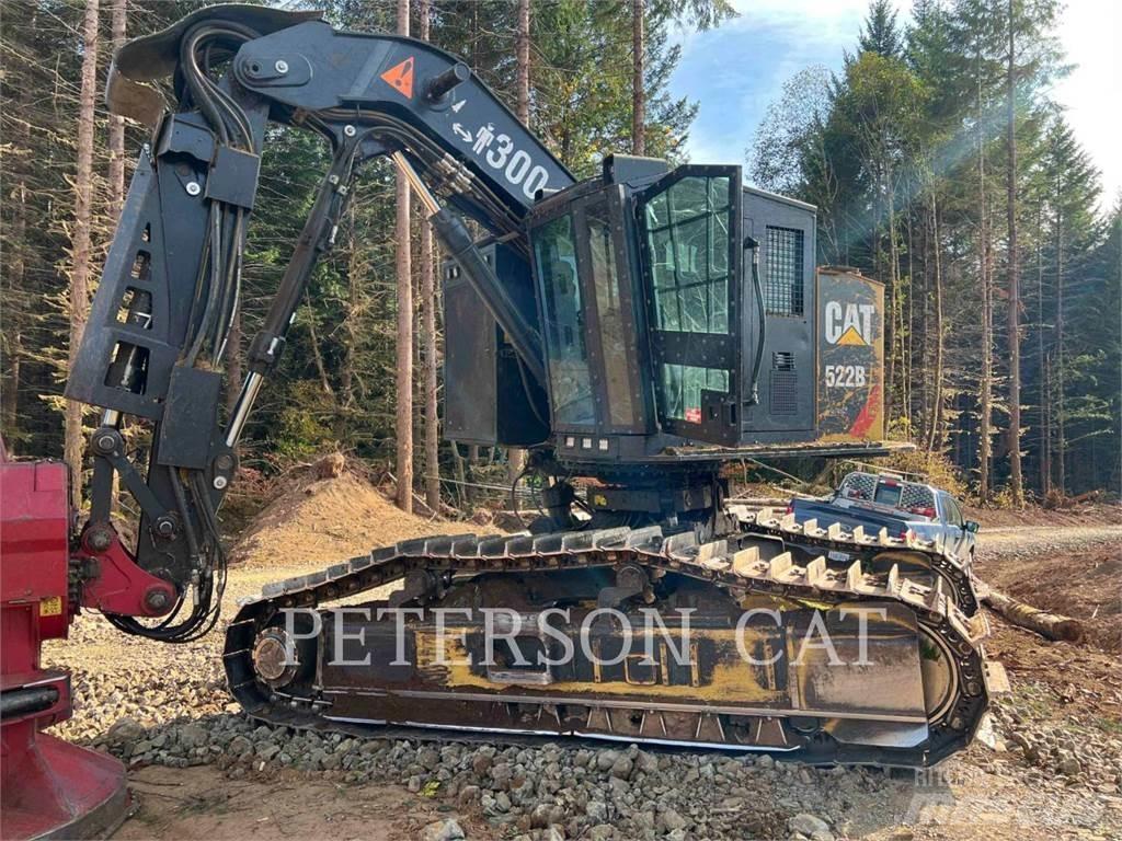 CAT 522B Ağaç kesici istifleyiciler