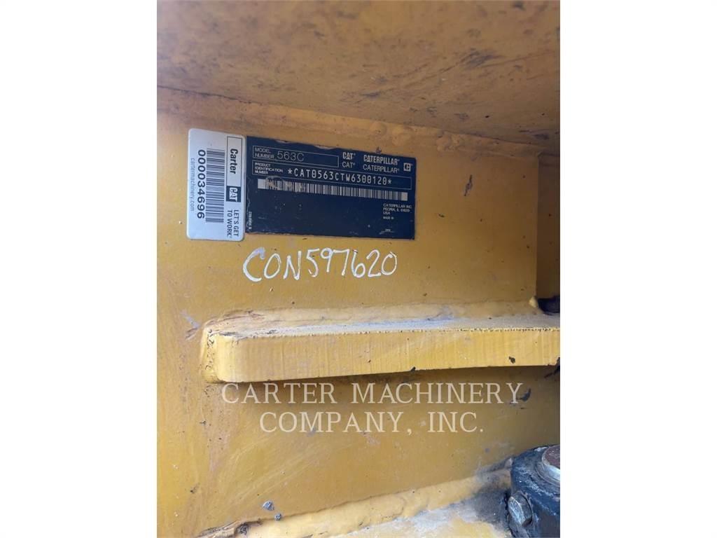 CAT 563C Ağaç kesici istifleyiciler
