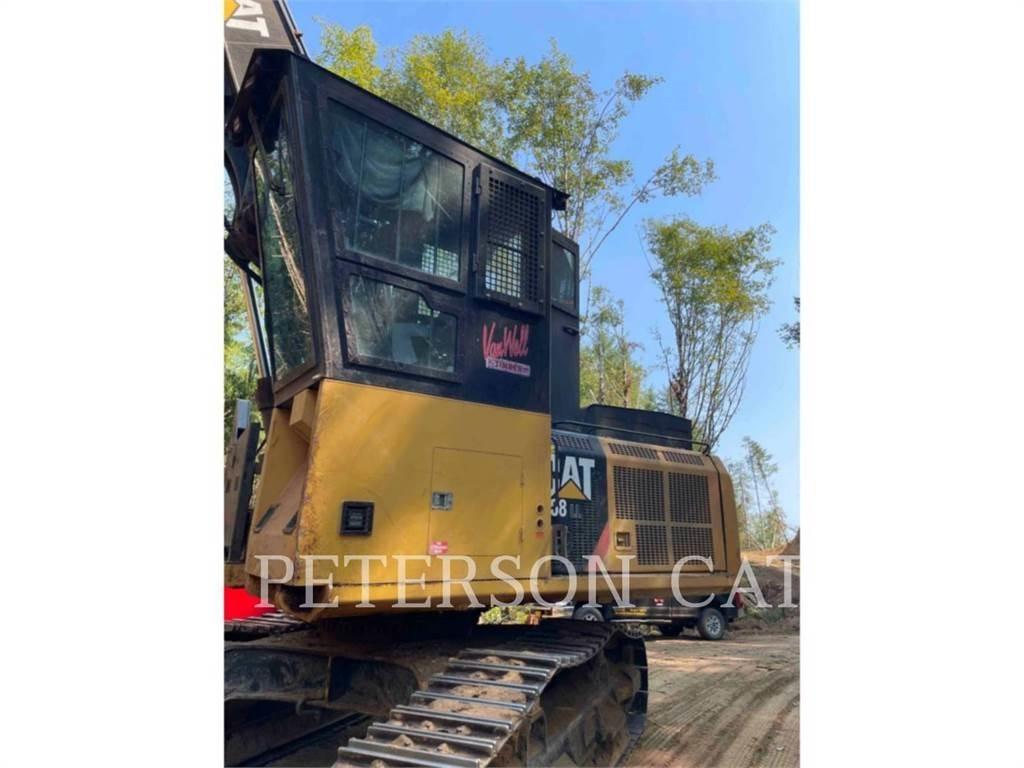 CAT 568 Orman traktörleri