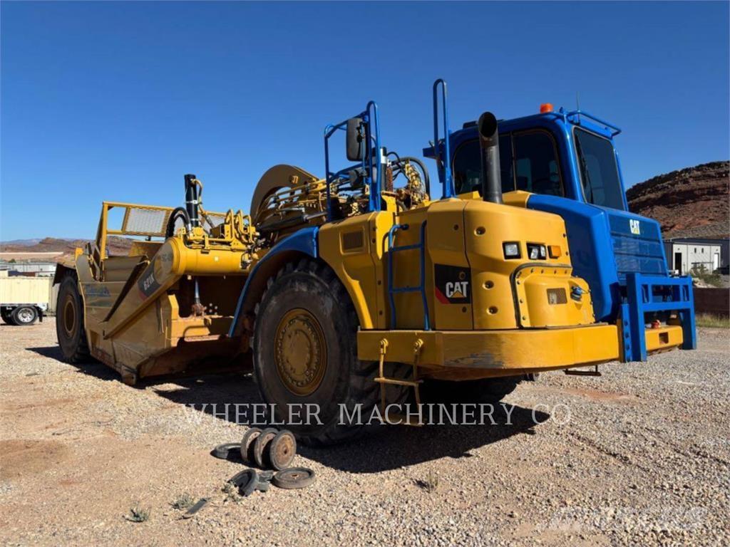 CAT 621K Skreyperler