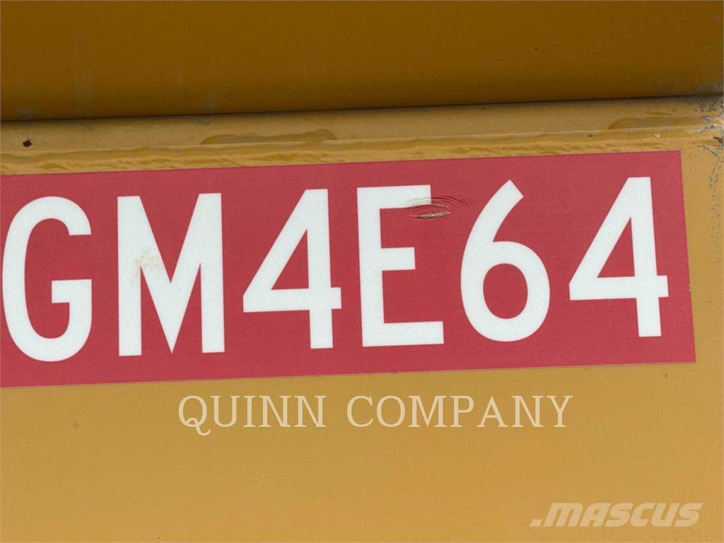 CAT 623K Skreyperler