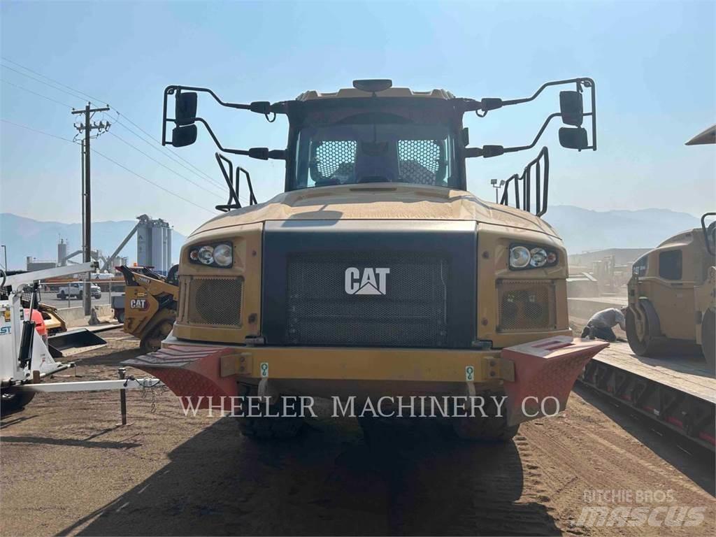 CAT 725 Belden kirma kaya kamyonu