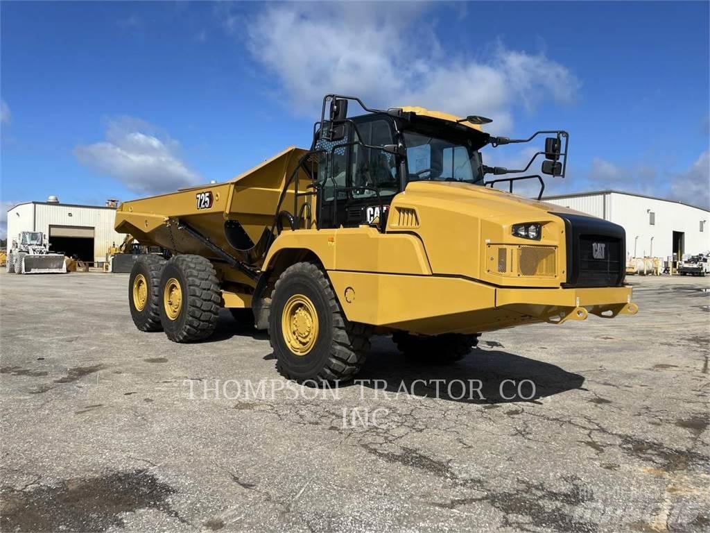 CAT 725 Belden kirma kaya kamyonu