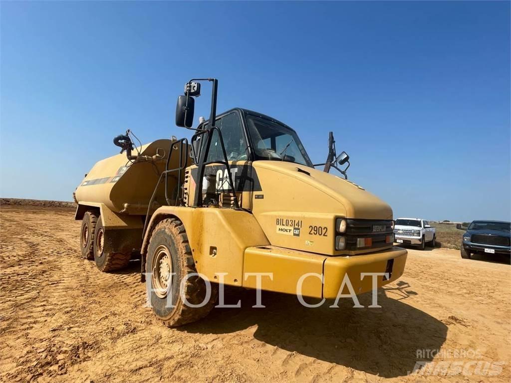 CAT 725 Belden kirma kaya kamyonu