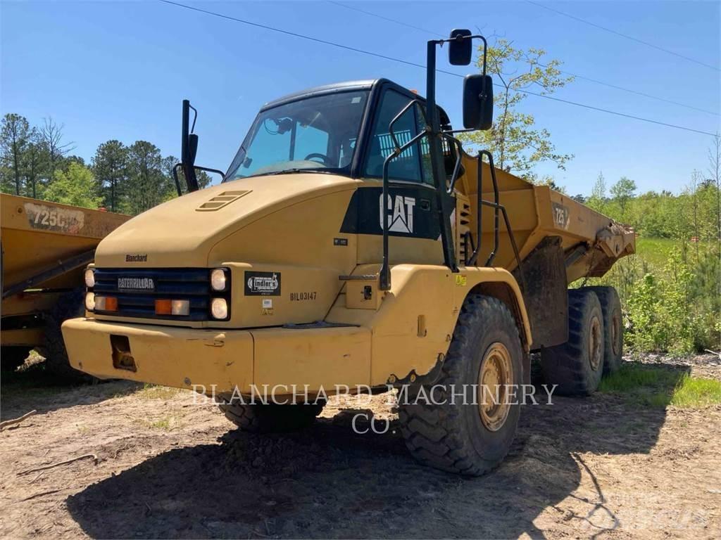 CAT 725 Belden kirma kaya kamyonu