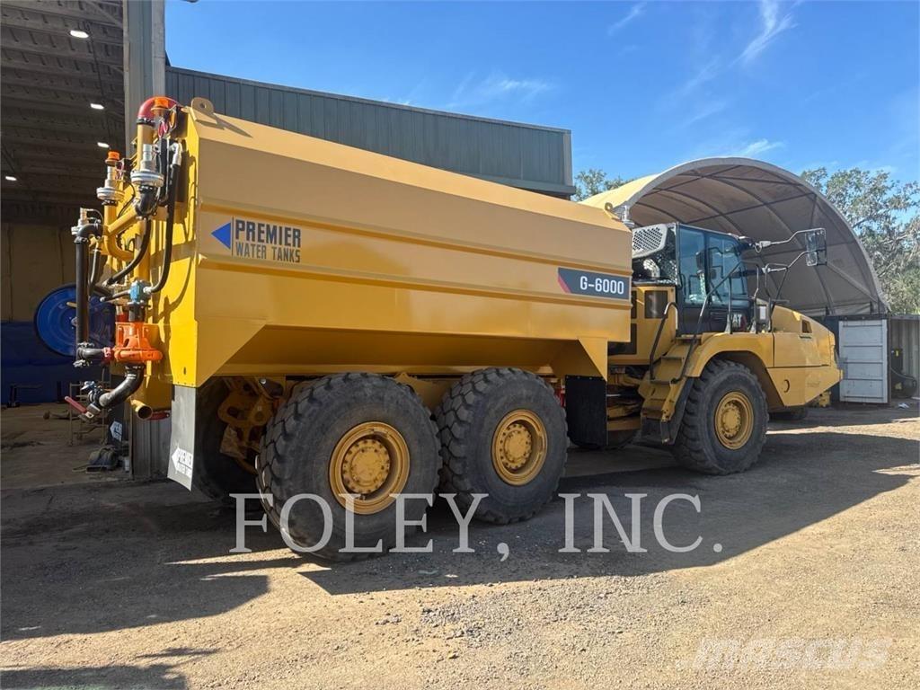 CAT 725-04 Tankerli kamyonlar