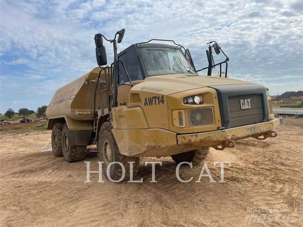 CAT 725C Belden kirma kaya kamyonu