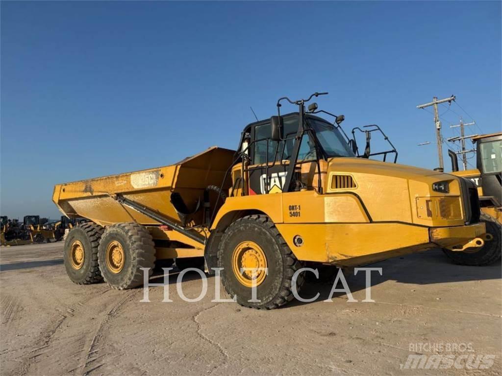 CAT 725C Belden kirma kaya kamyonu
