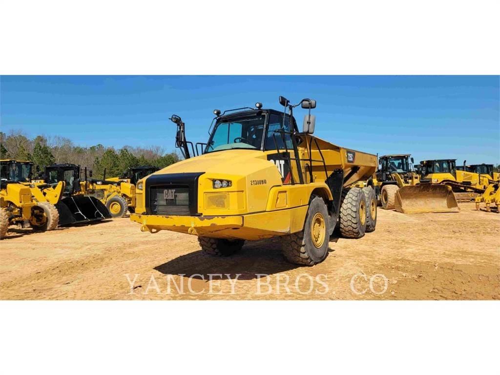 CAT 725C2 Belden kirma kaya kamyonu