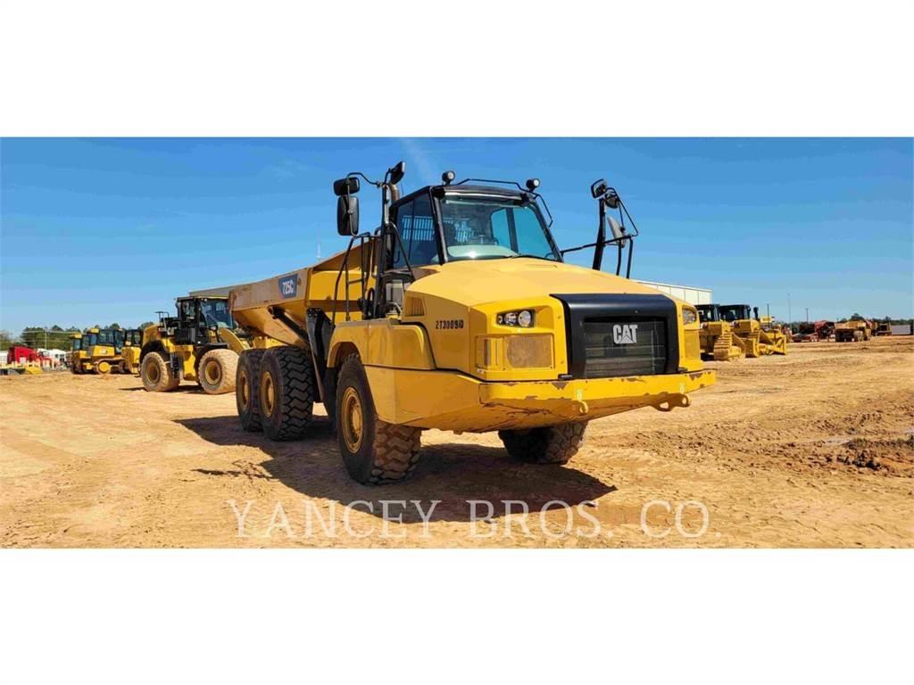 CAT 725C2 Belden kirma kaya kamyonu