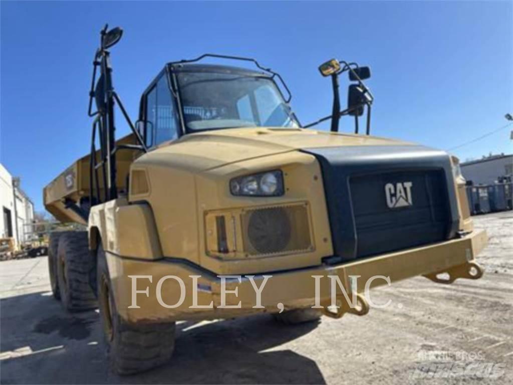 CAT 725C2 Belden kirma kaya kamyonu
