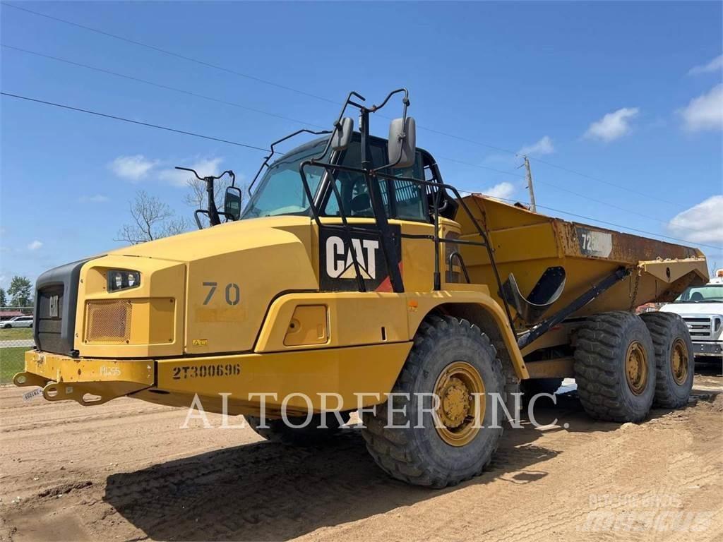 CAT 725C2 Belden kirma kaya kamyonu