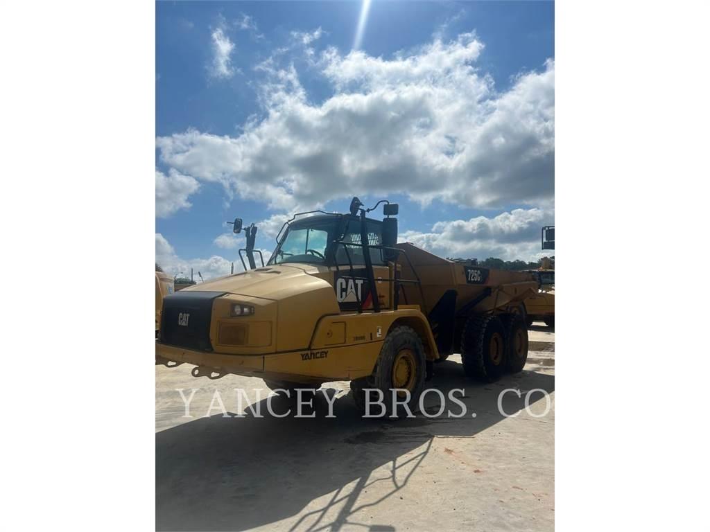 CAT 725C2 Belden kirma kaya kamyonu
