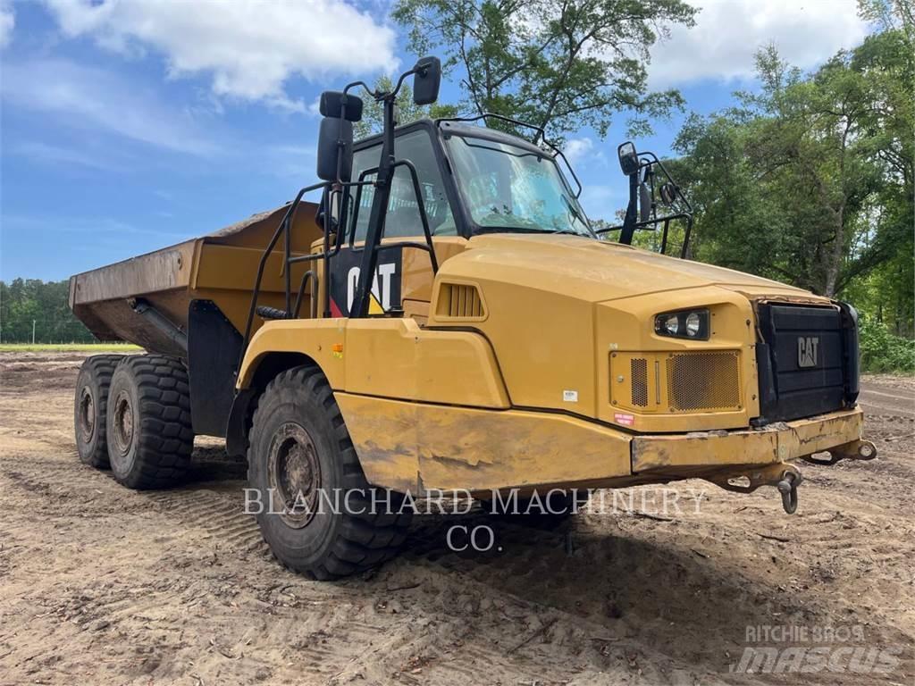 CAT 725C2 Belden kirma kaya kamyonu