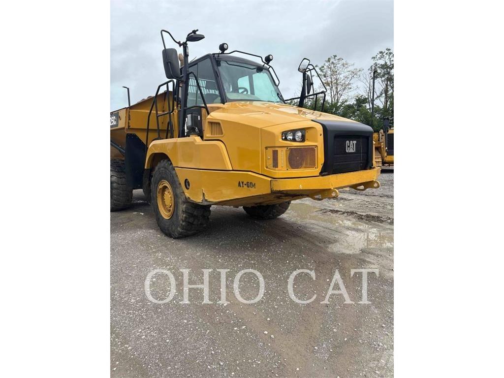 CAT 725C2 Belden kirma kaya kamyonu