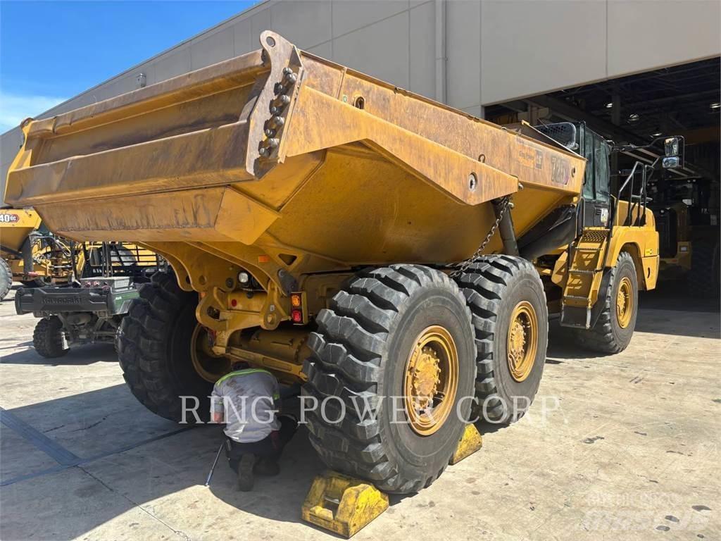 CAT 725TG Belden kirma kaya kamyonu