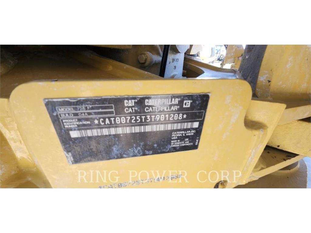 CAT 725TG Belden kirma kaya kamyonu