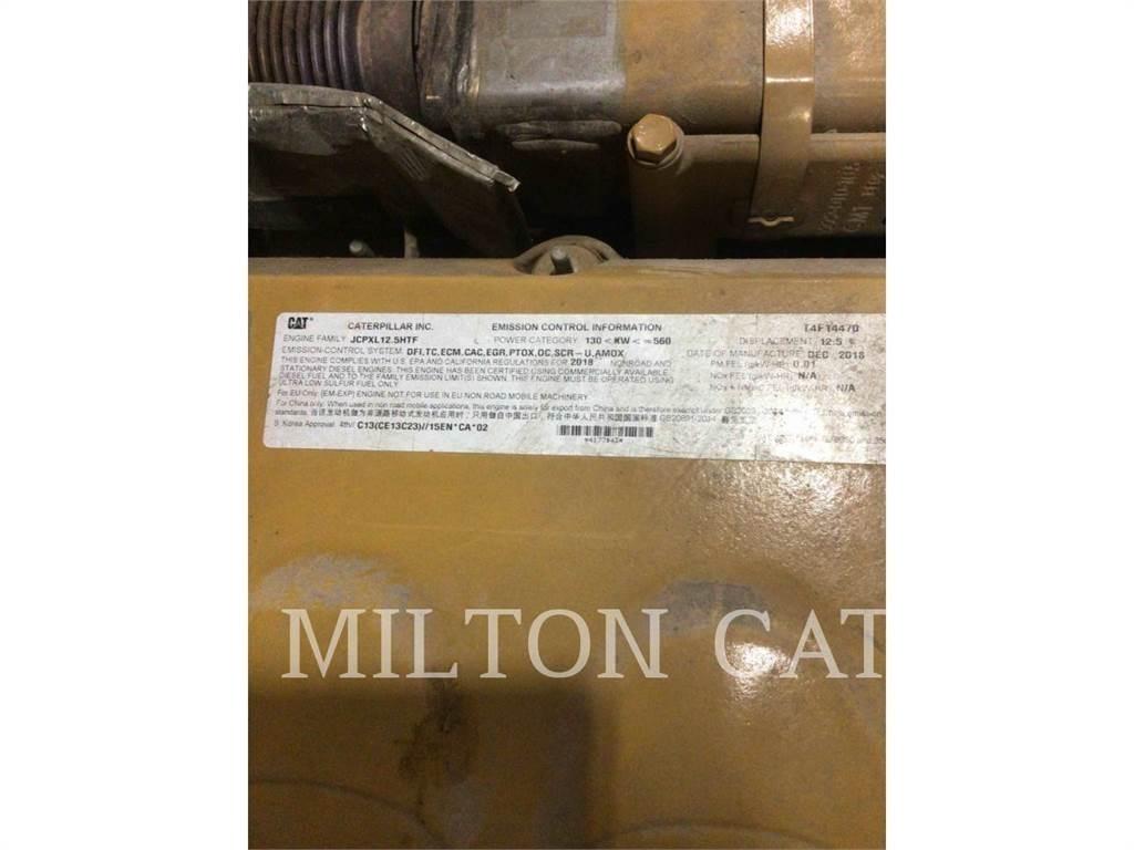 CAT 730 Belden kirma kaya kamyonu