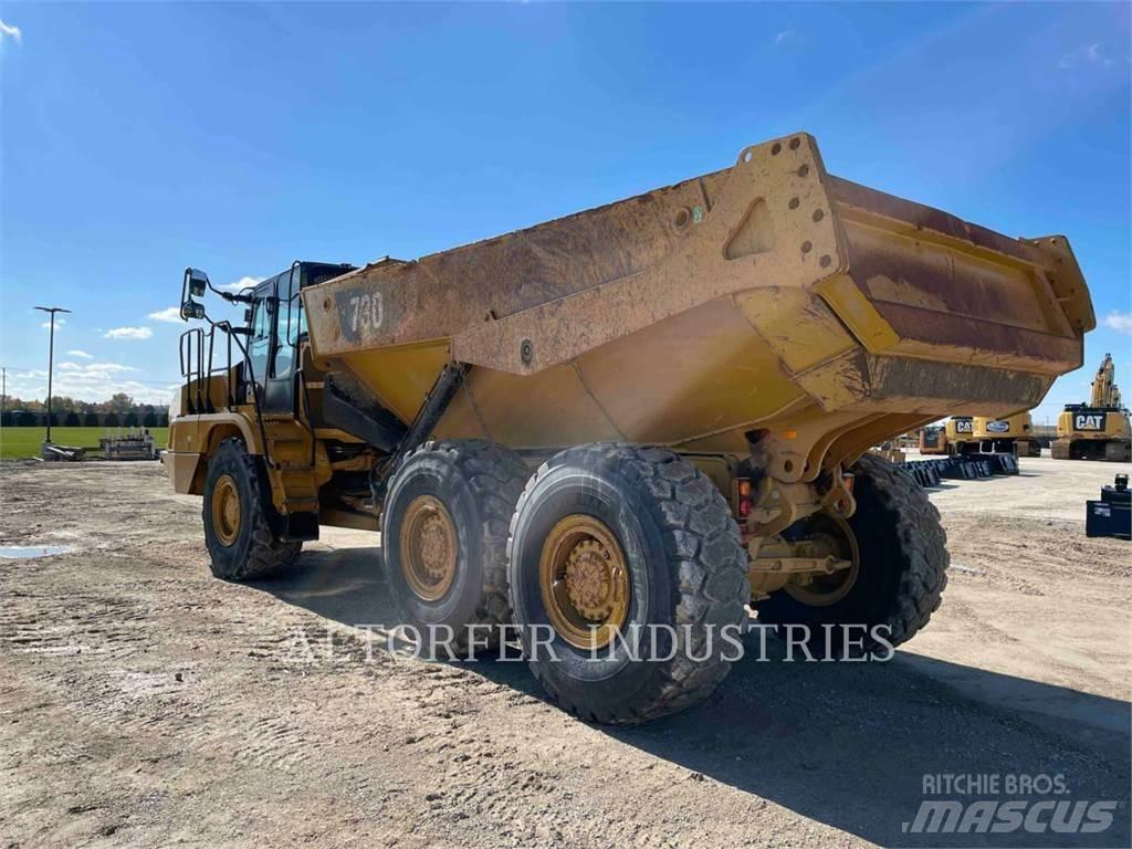 CAT 730 Belden kirma kaya kamyonu