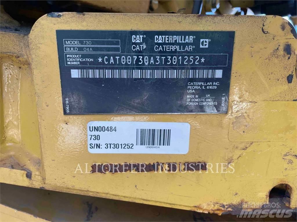 CAT 730 Belden kirma kaya kamyonu