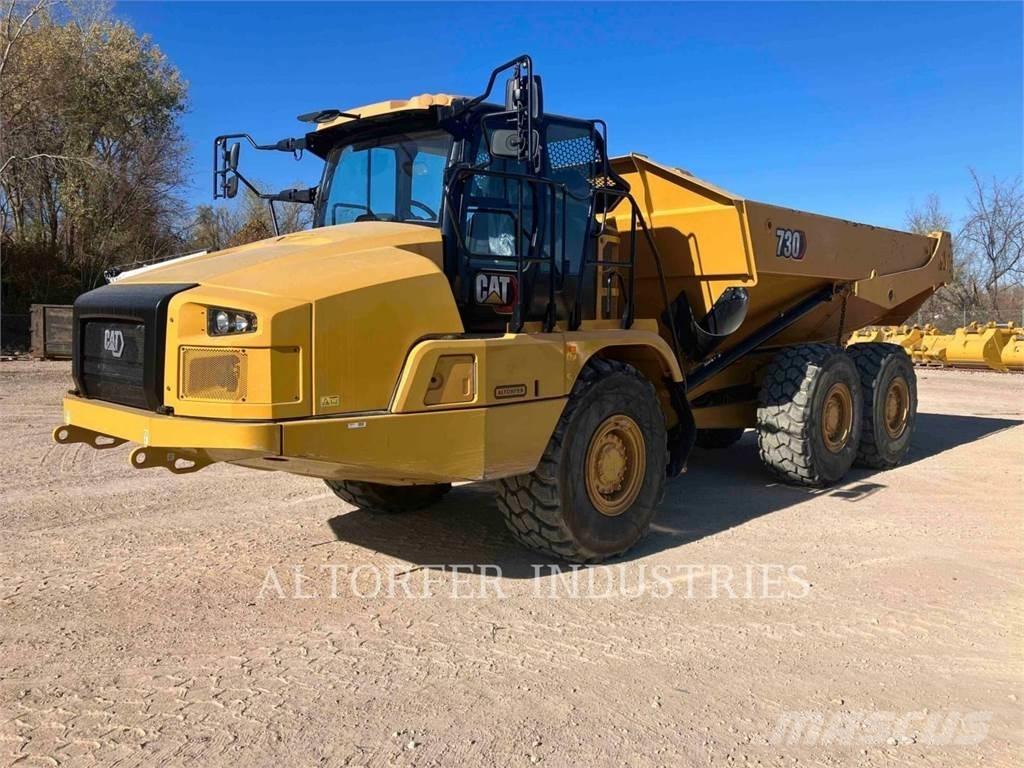 CAT 730 Belden kirma kaya kamyonu