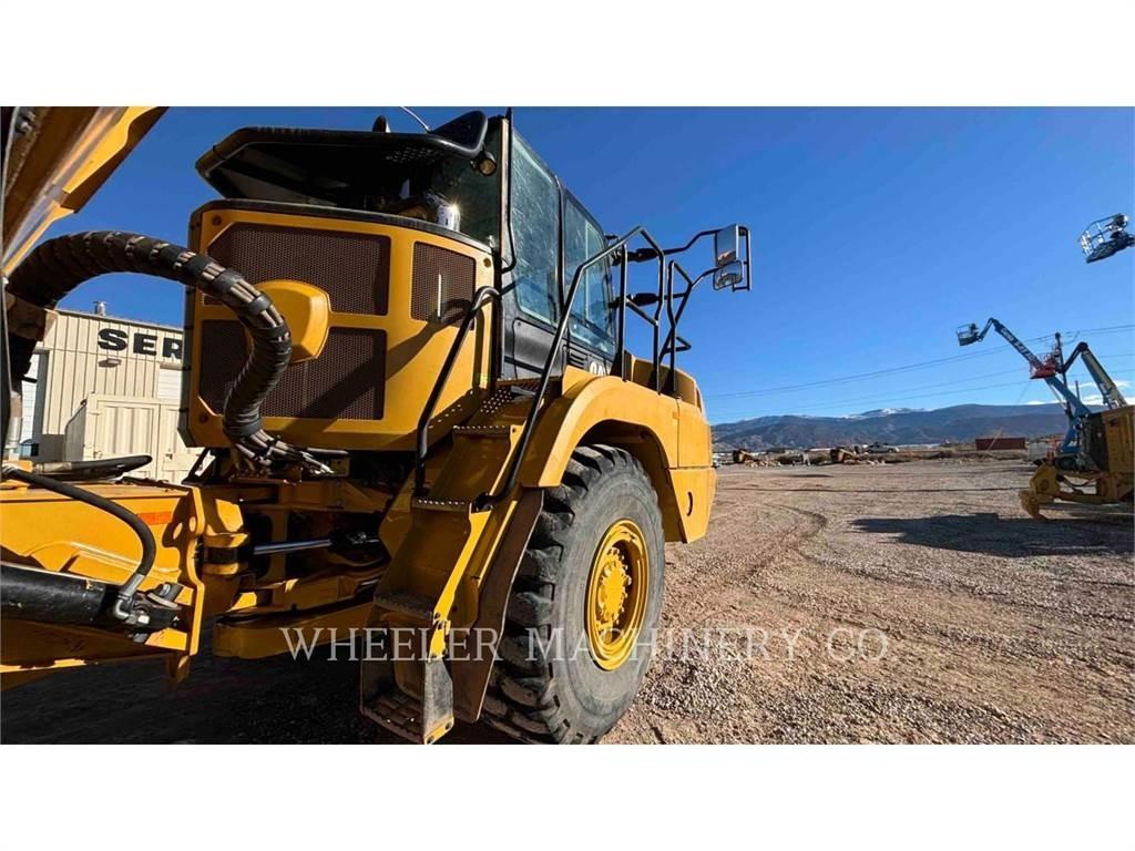 CAT 730 Belden kirma kaya kamyonu