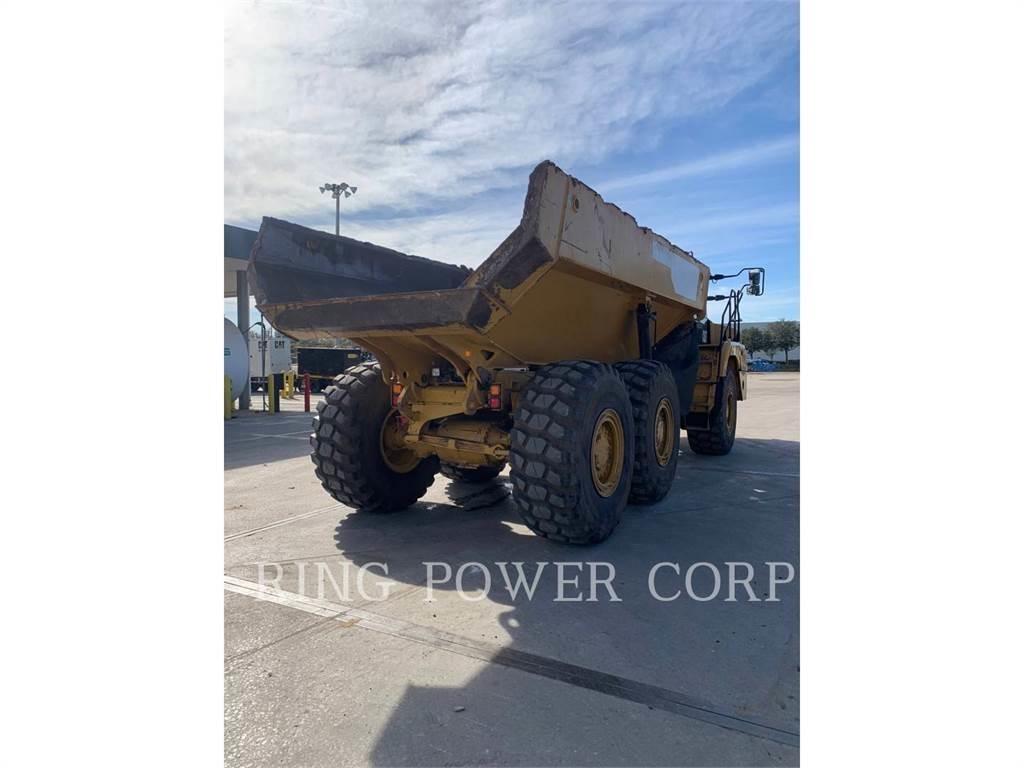 CAT 730 Belden kirma kaya kamyonu
