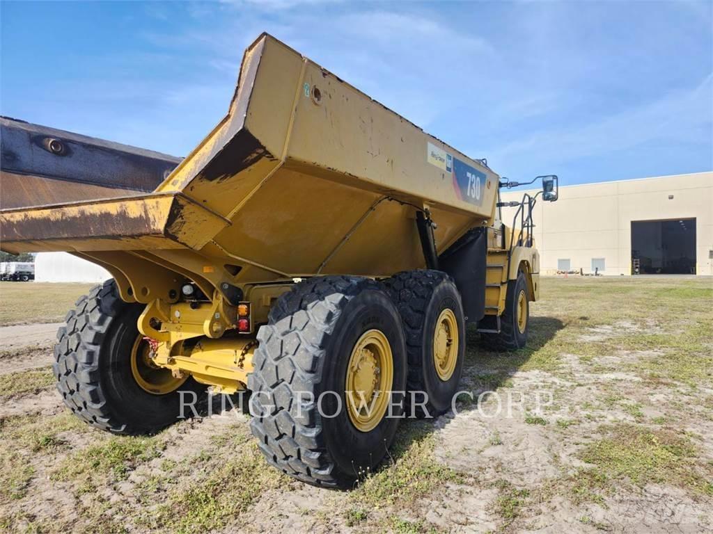 CAT 730 Belden kirma kaya kamyonu