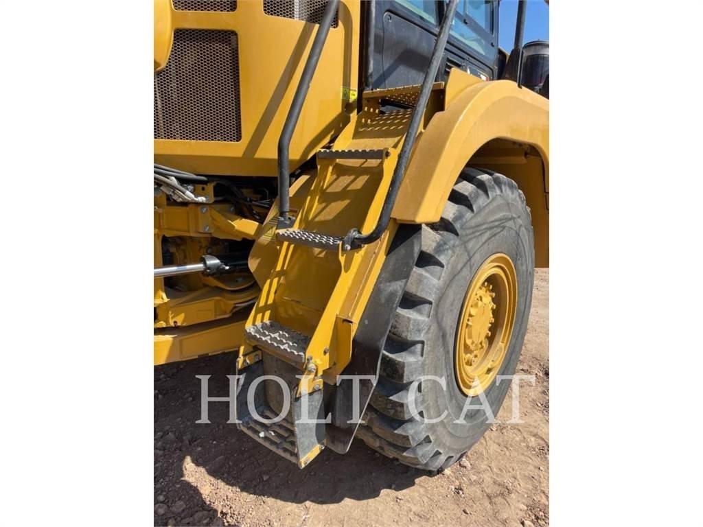 CAT 730 Belden kirma kaya kamyonu