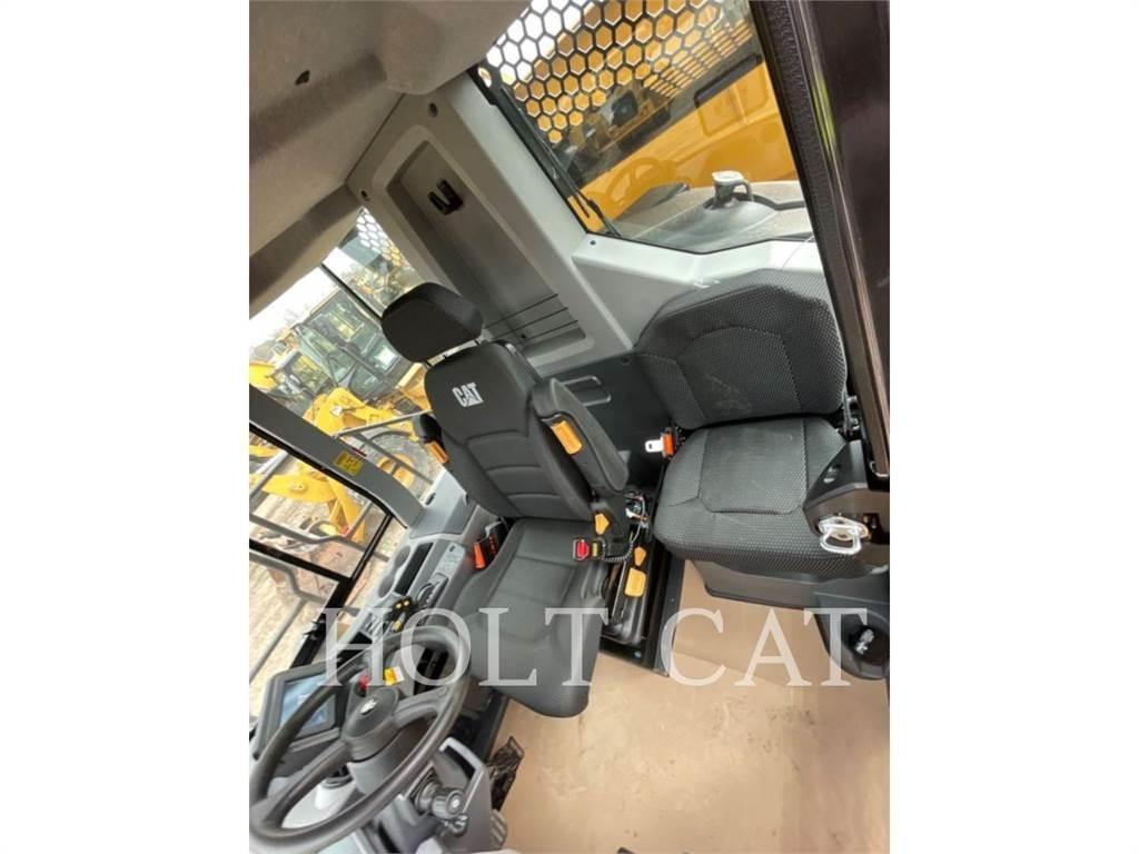 CAT 730 Belden kirma kaya kamyonu