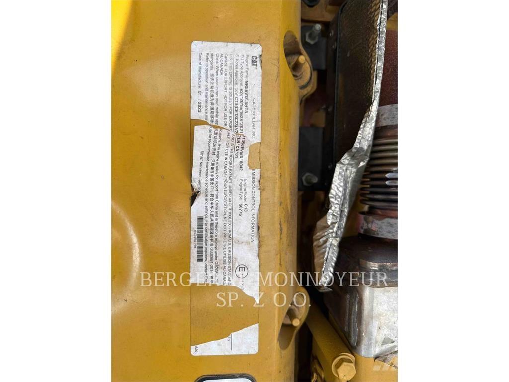 CAT 730 Belden kirma kaya kamyonu